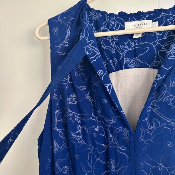 Ted Baker Timmia Bow-Neck Minidress - Ted Baker Size 5 // US Size 10-12 - Picture 13 of 16